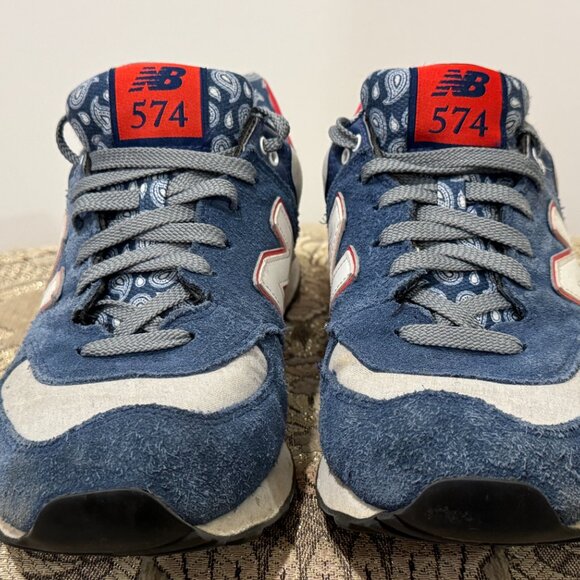 9.5 Paisley 574 blue suede.  Lightly used. - Picture 8 of 10